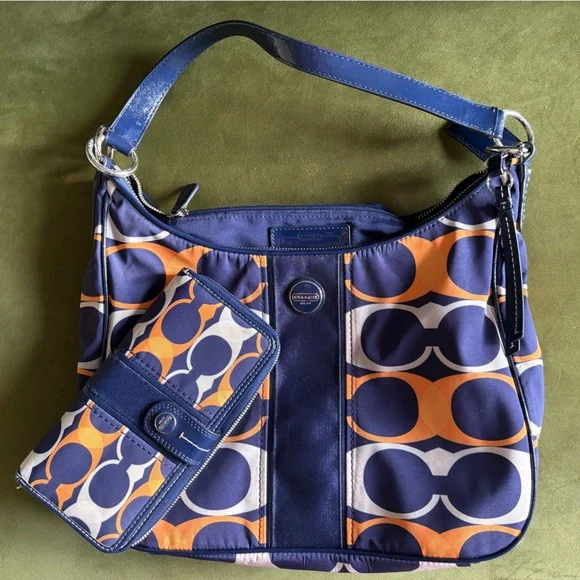 Coach Shoulder Bag Navy, White, Orange Signature C Pattern with wallet - Picture 1 of 15